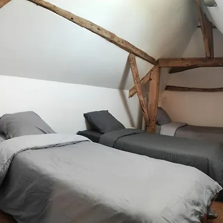 בית נופש Manoir Des Templiers Xii Siecle *