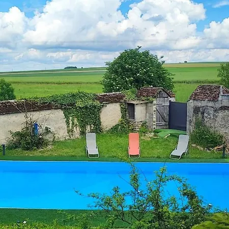 Manoir Des Templiers Xii Siecle בית נופש Trancault